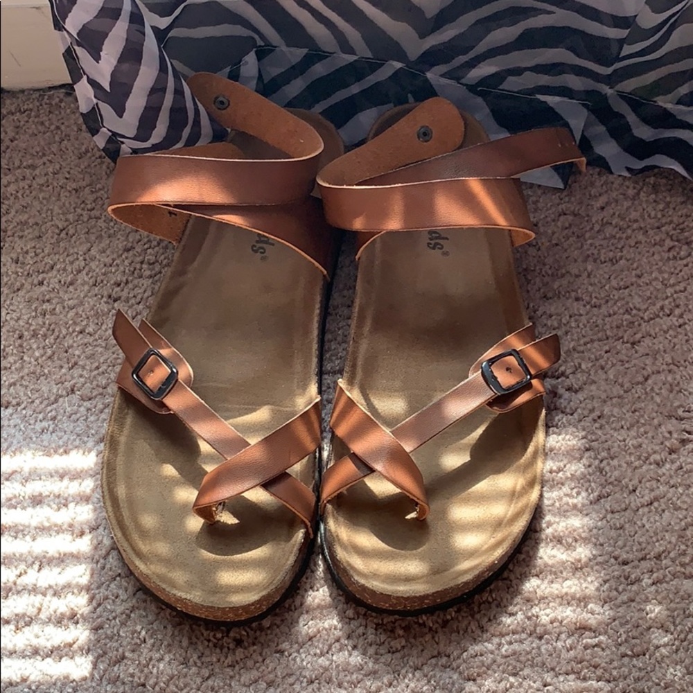 lace up sandals